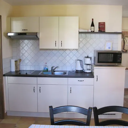 Vanii Apartment